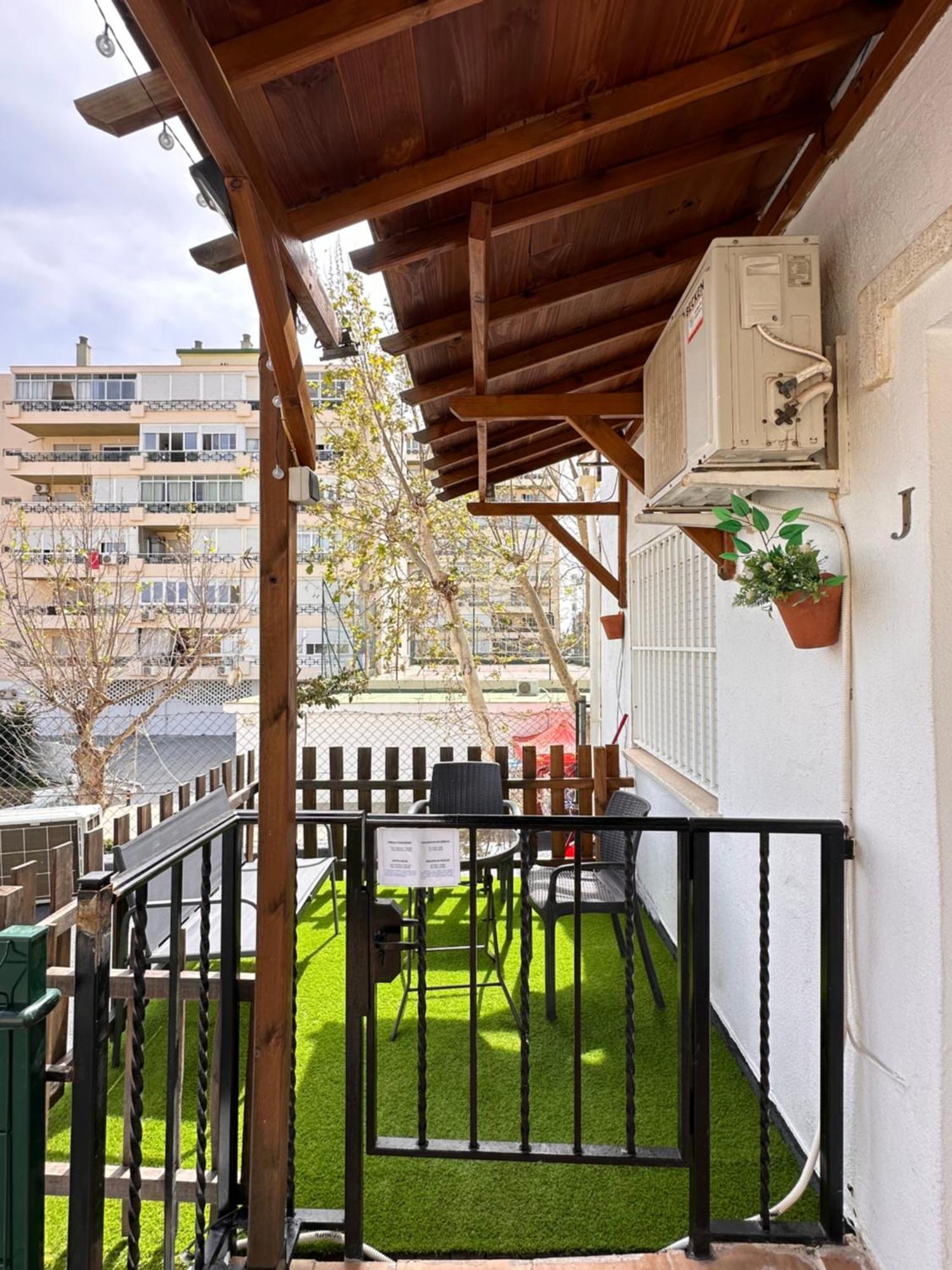 Apartamentos J&K Torremolinos Extérieur photo